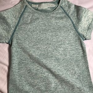 PINK Victoria’s Secret Seamless crop top